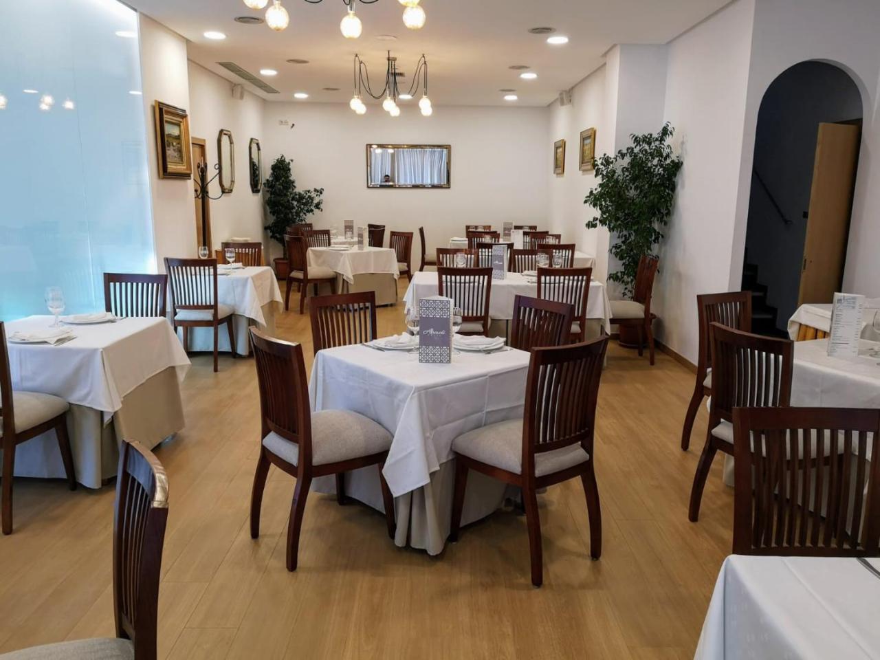 Hotel Abadi Кордова Экстерьер фото
