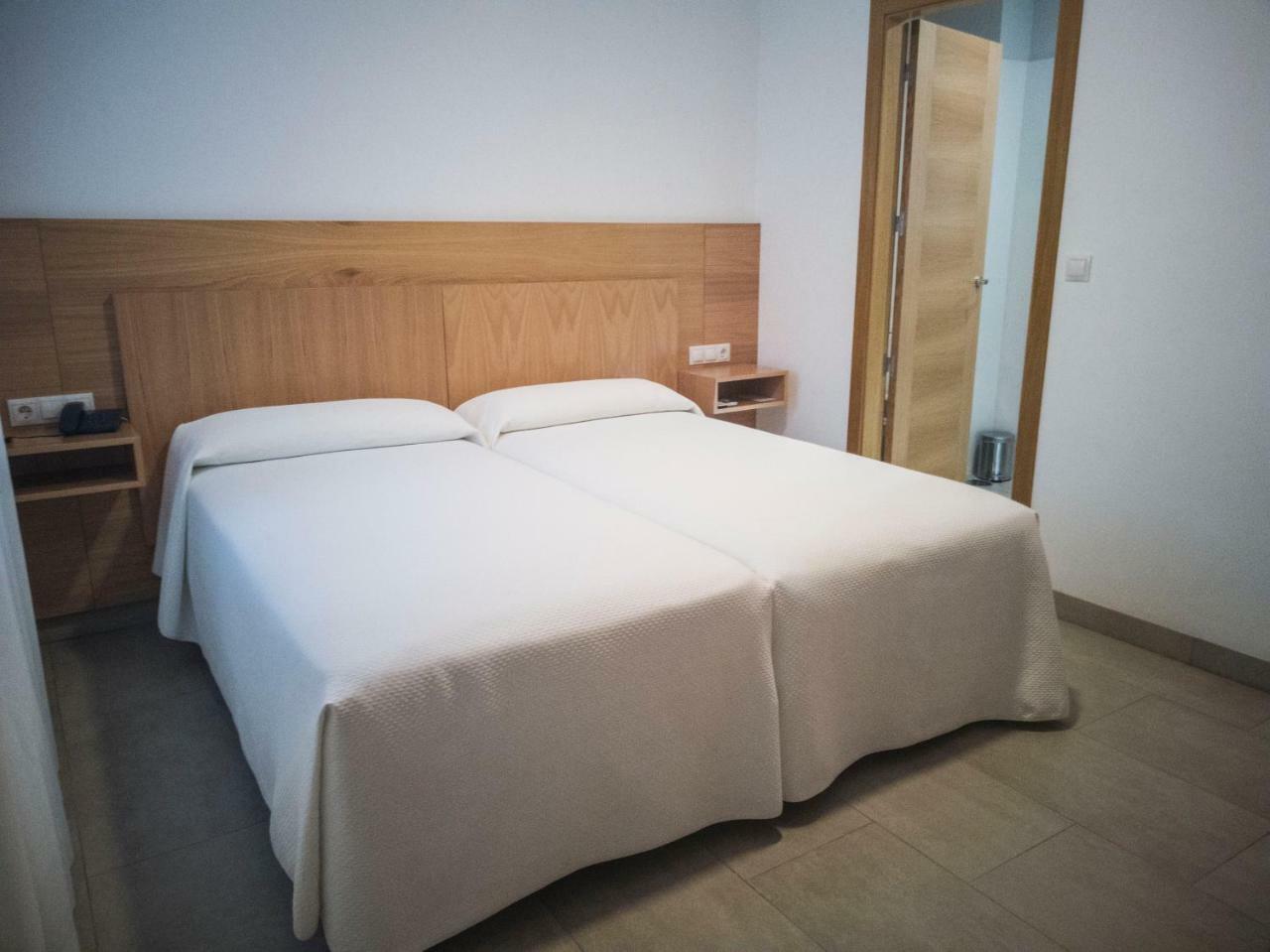 Hotel Abadi Кордова Экстерьер фото